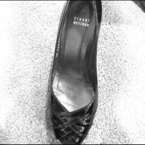 Stuart weitzman black patent heels size 7.5