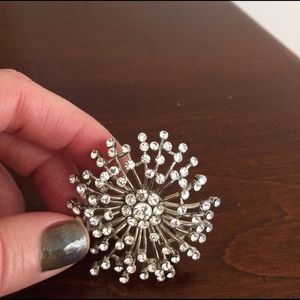 Beautiful vintage Brooch