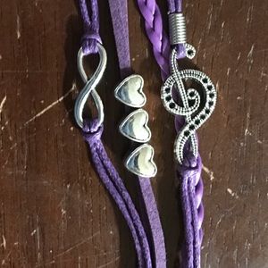 Women's bracelet