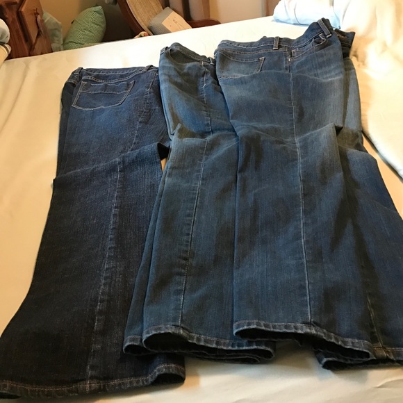 Three pair of Old Navy Jeans - Picture 2 of 3