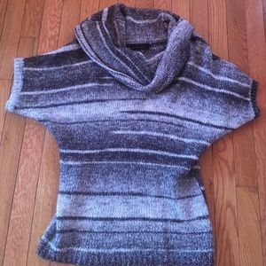 The LImited wool sweater