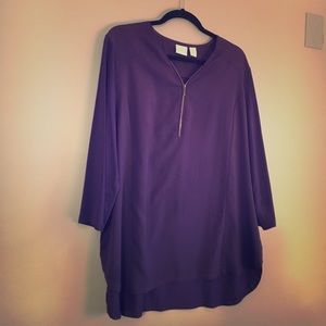 Chicos plum colored quarter zip top