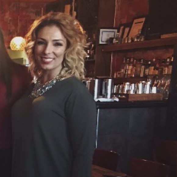 Meet your Posher, Saranda - Picture 1 of 1