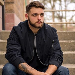 Meet your Posher, Jonathan