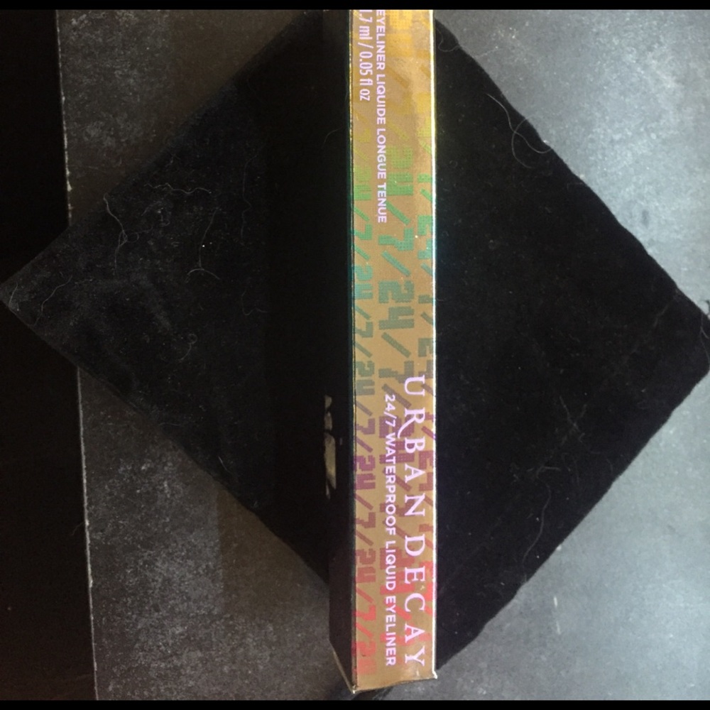 Urban decay liquid eye liner!