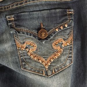 YMI jeans size 7