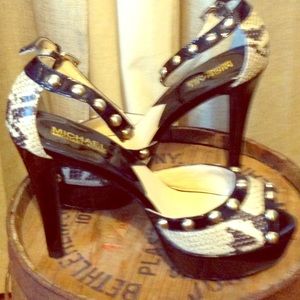 MK snake skin black patent leather stud sandals.