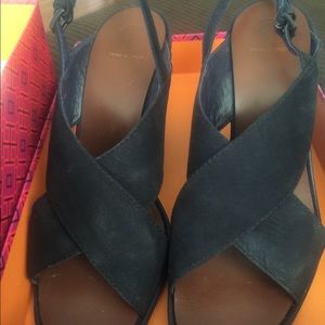 Happy Easter 💐🐥🐣🐰Tory Burch