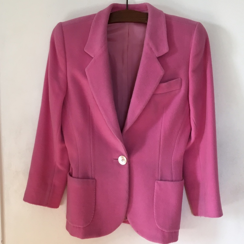 SALE $10❗️ Wool Blazer in Lovely Pink