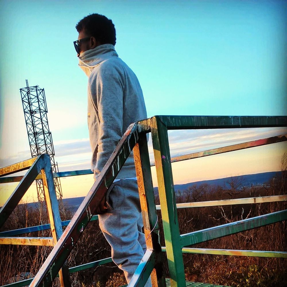 Meet your Posher, Davon