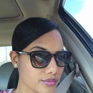 Meet your Posher, Nitzy