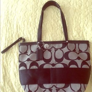 Authentic Coach purse (never used)
