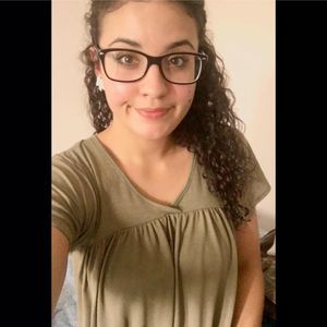 Meet your Posher, Vanessa