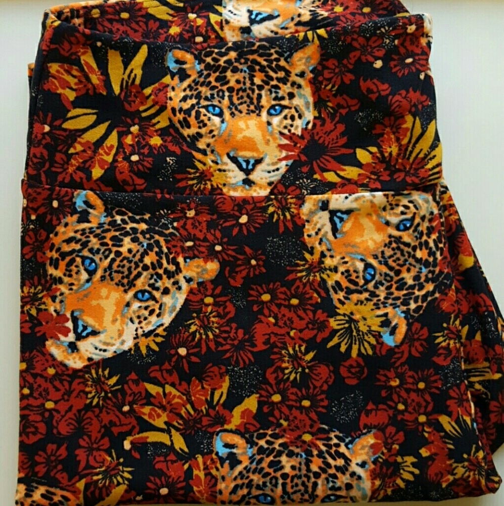 BNWT TC LulaRoe Cheetah Leggings