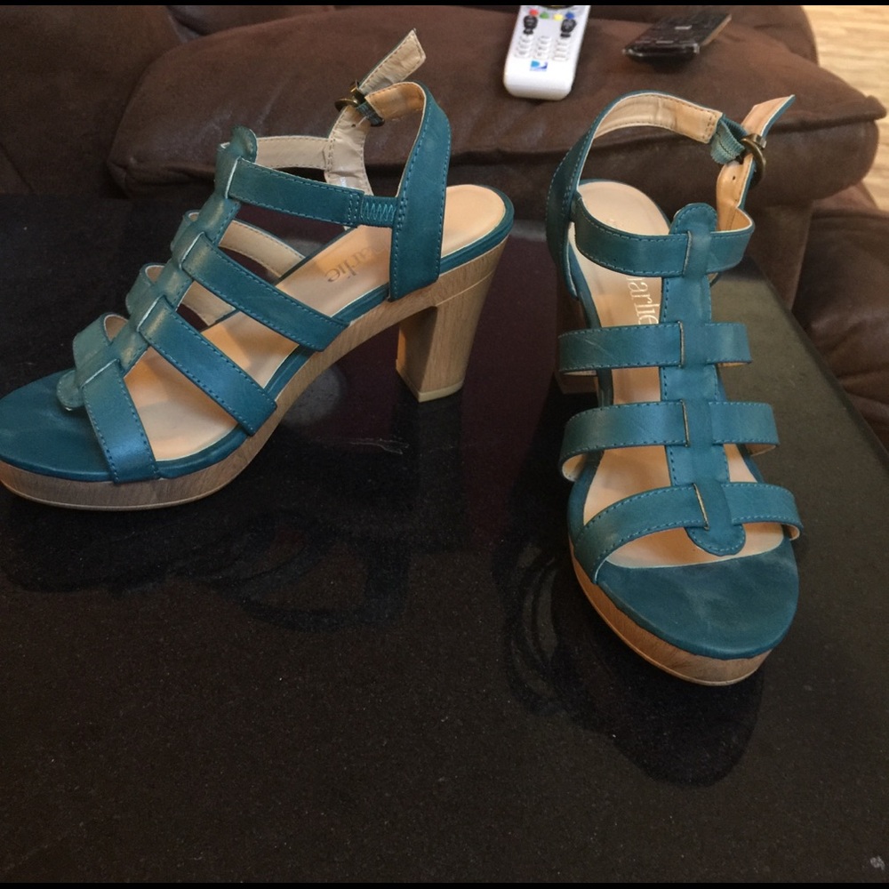 Turquoise heels