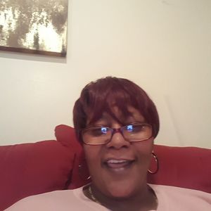 Meet your Posher, Vickie