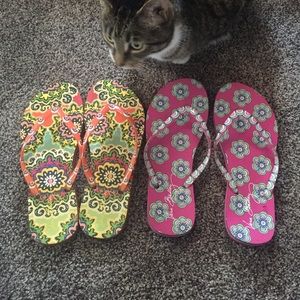 Bundle of Vera Bradley flip flops