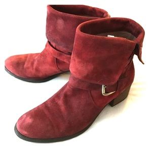 Donald J Pliner red suede boots