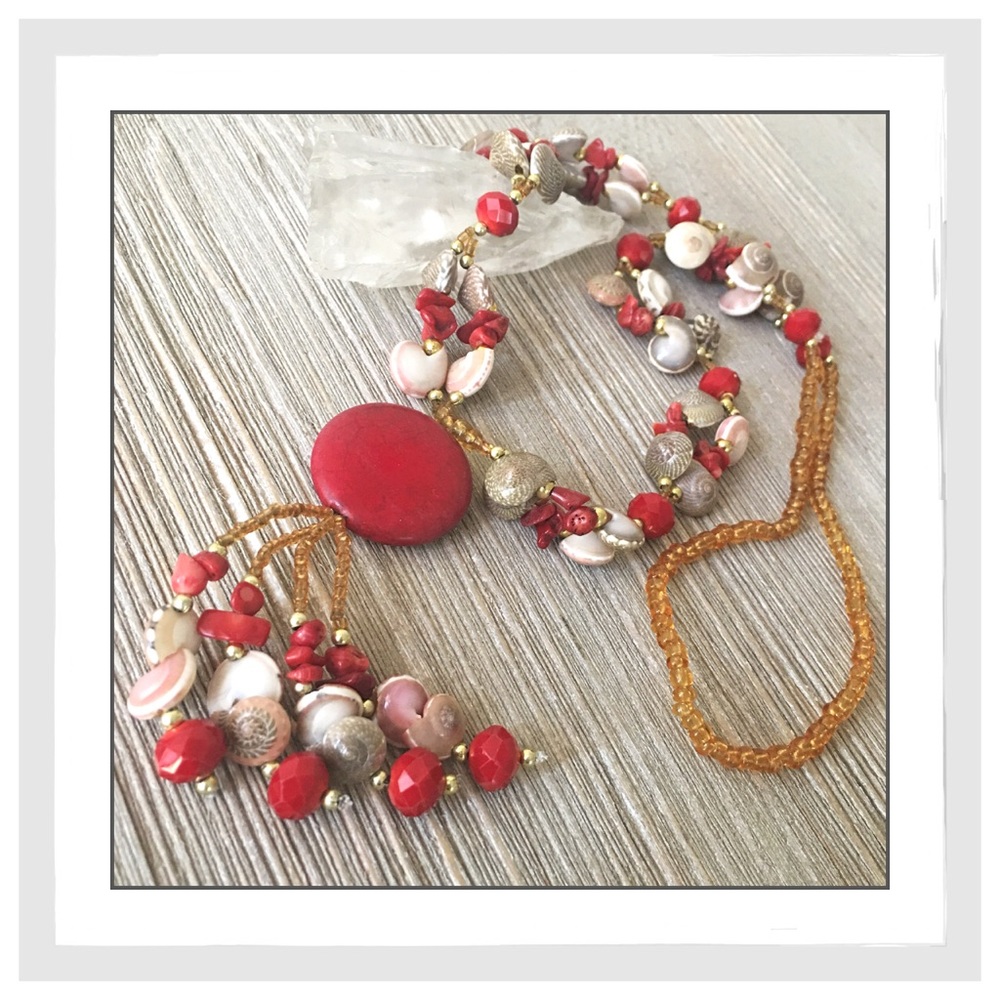 ✨Vintage Artisan Beads And Shells Necklace✨
