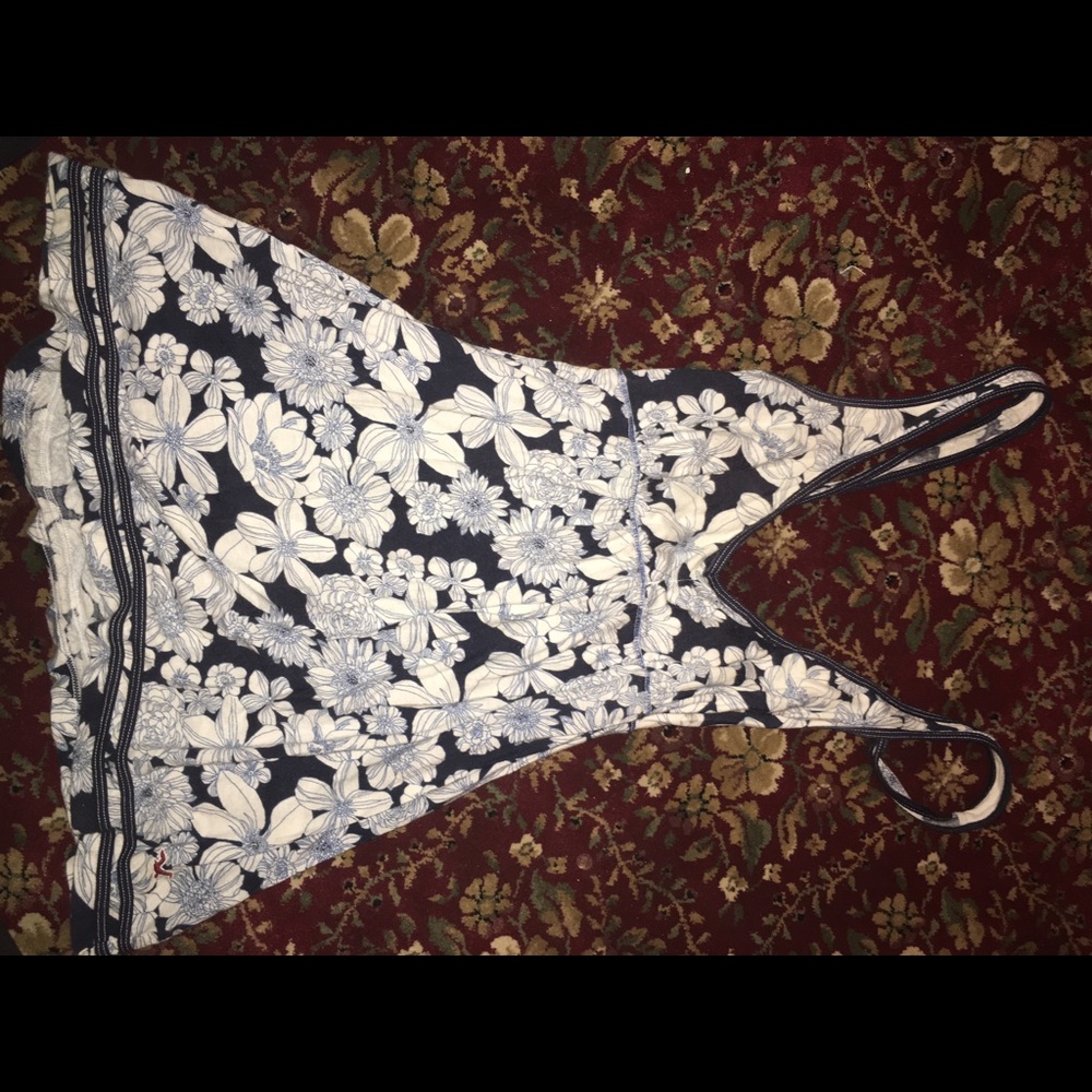 Hollister cross cross tank top