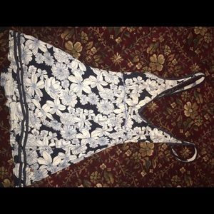 Hollister cross cross tank top