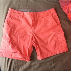 Eddie Bauer Slightly Curvy Roll Up Short NWOT Sz 6