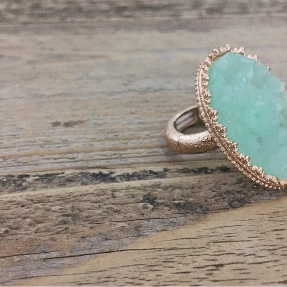 LAST ONE 😭 Adjustable Jade Druzy Gold Ring - Picture 2 of 3