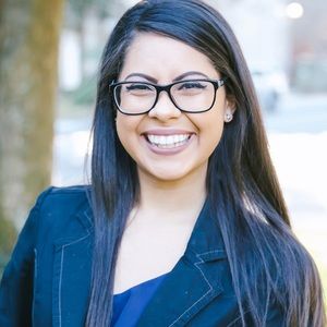 Meet your Posher, Melissa