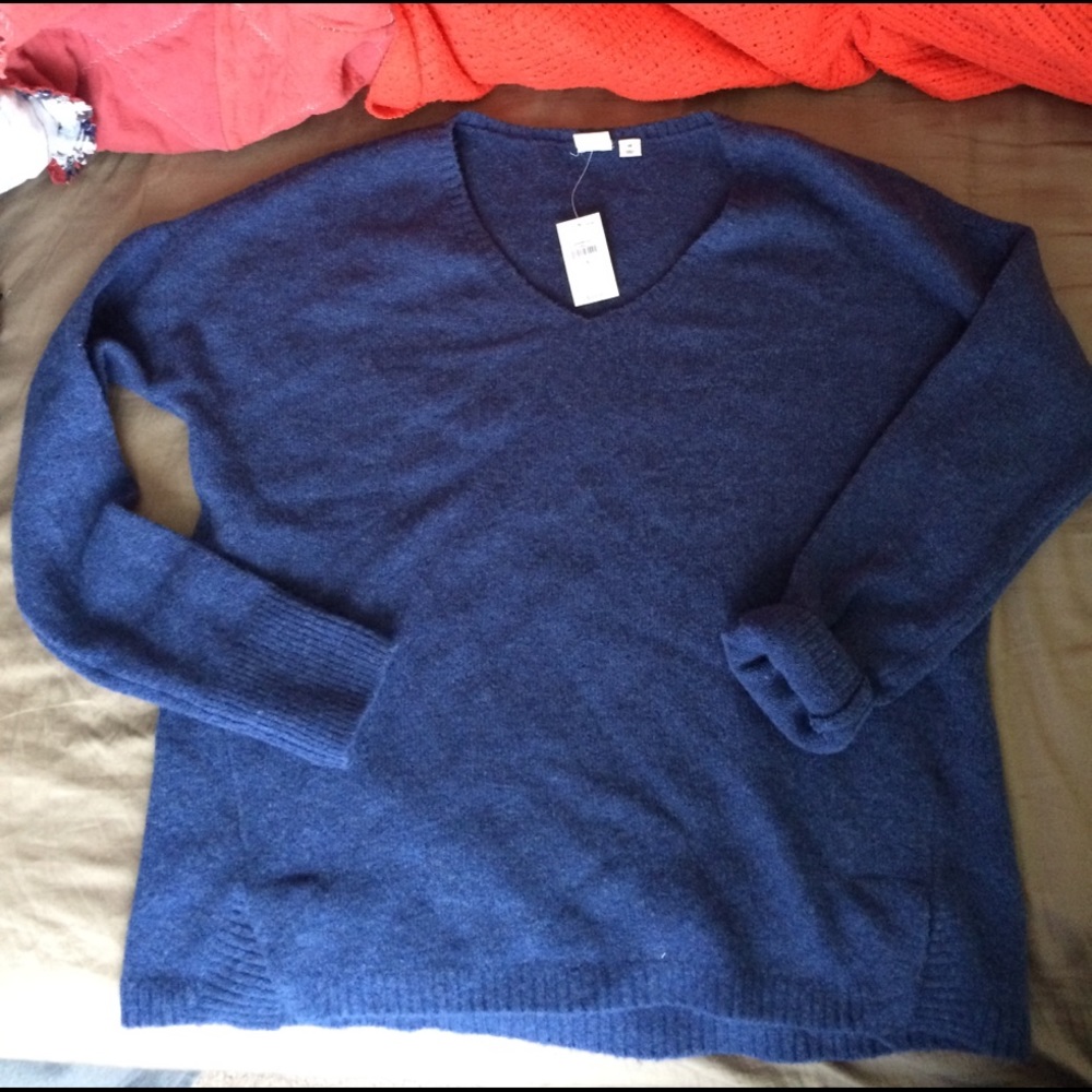 Gap Stretchy Soft Pullover Sweater Sz Xs NWT