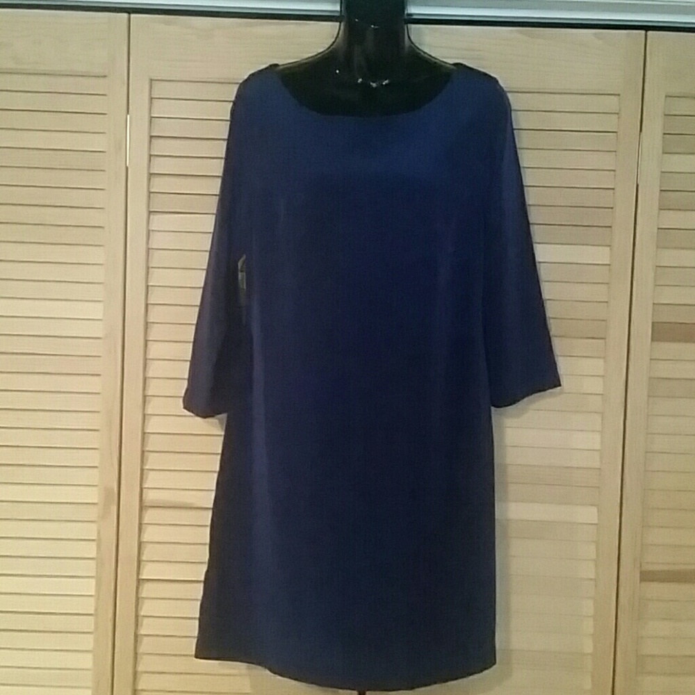 Old Navy shift dress. Like New!