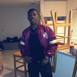 Meet your Posher, Derrick