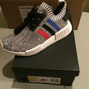 Adidas women NMD_R1 Primeknit Tri-color.