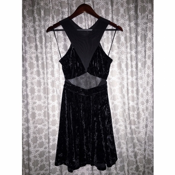 LF Dresses & Skirts - [lf] original sin velvet & mesh dress