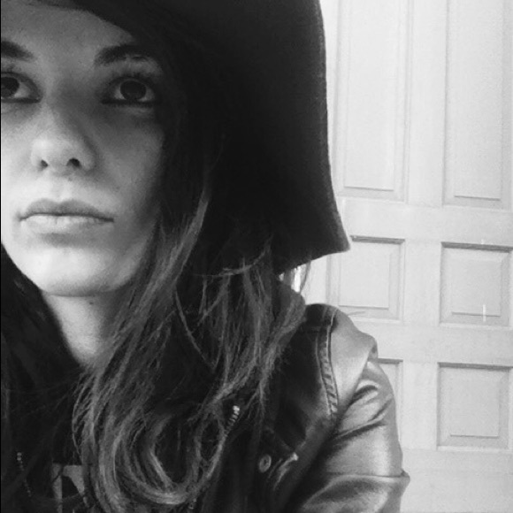 Meet your Posher, Taryn - Picture 1 of 1