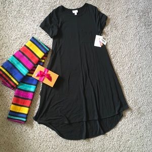Solid black Lularoe Carly
