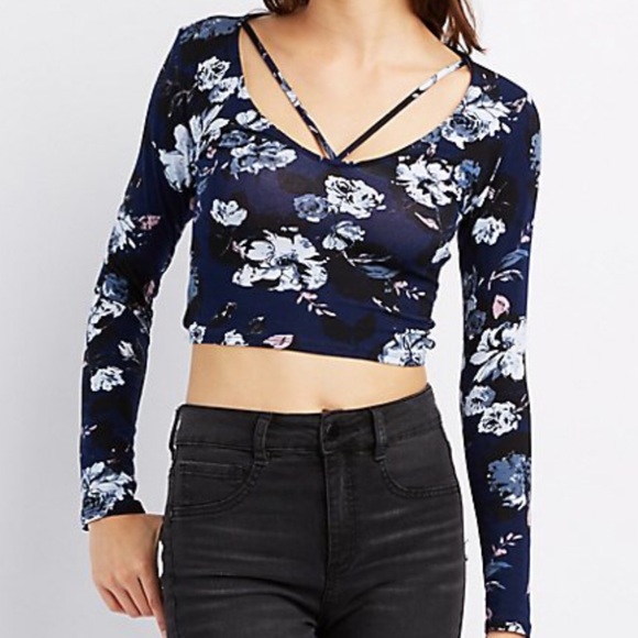 Tops - 🌵Strappy Caged Crop Top🌵