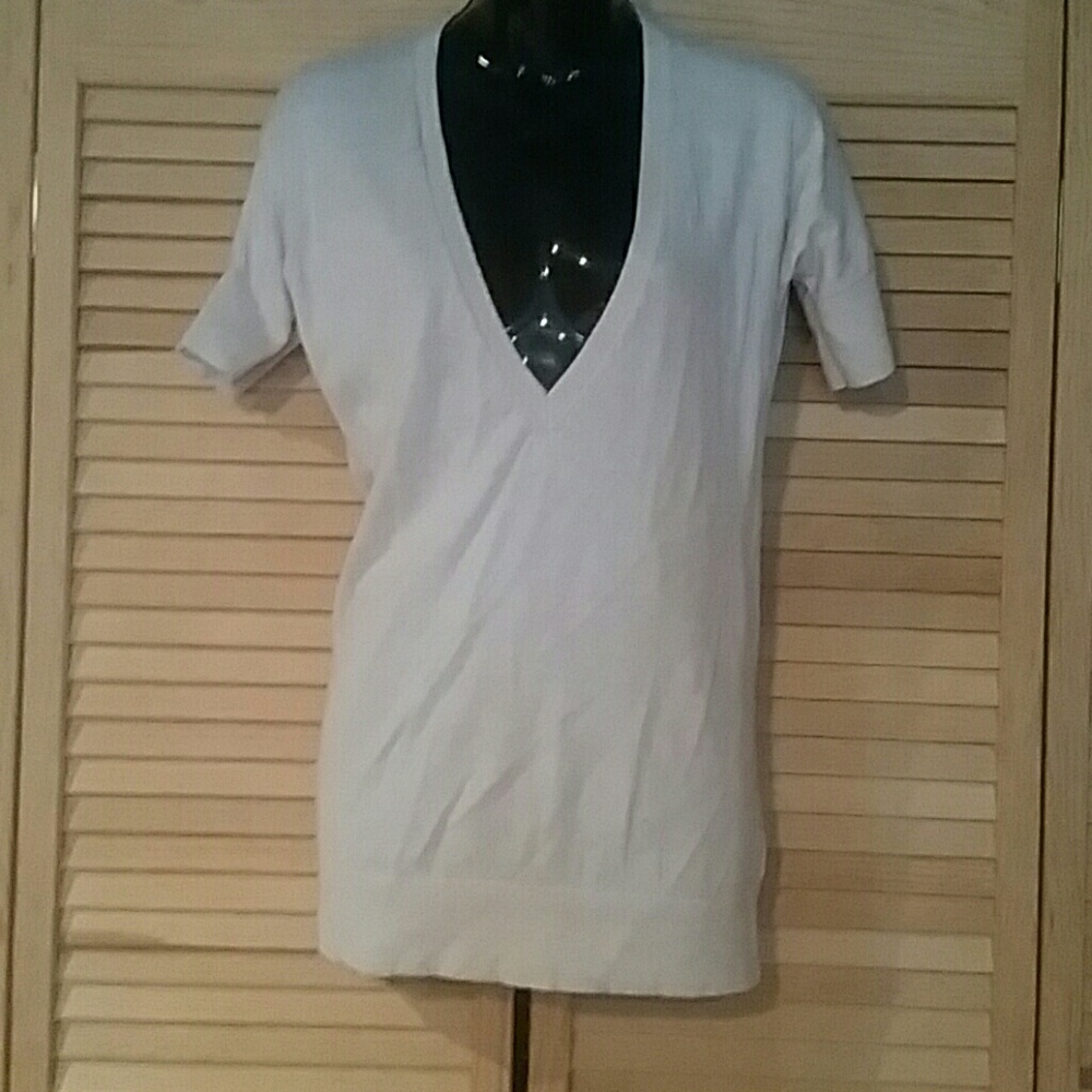 GAP v-neck short sleeve sweater NEW