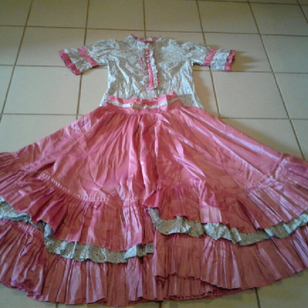 Ecaramuza dress