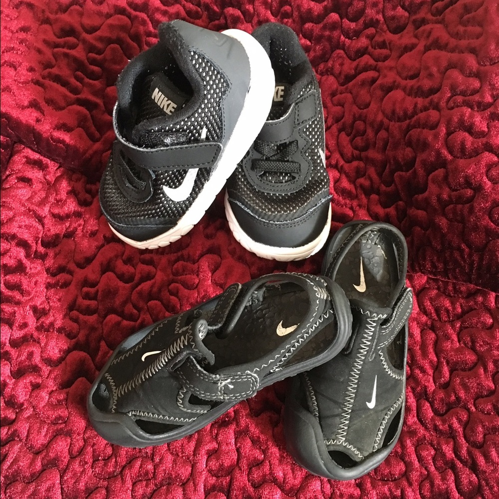 Toddler Nike tennis/sandals