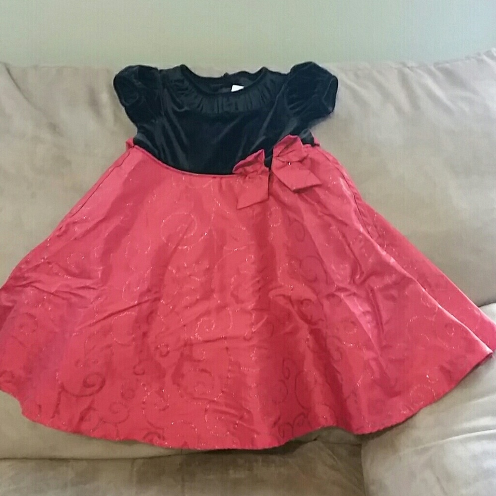 Toddler dress, perfect for holidays or wedding!