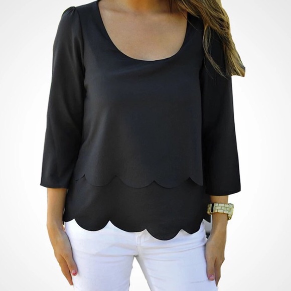 🎉 HP 🎉Bailey Black Scalloped Top - Picture 2 of 6