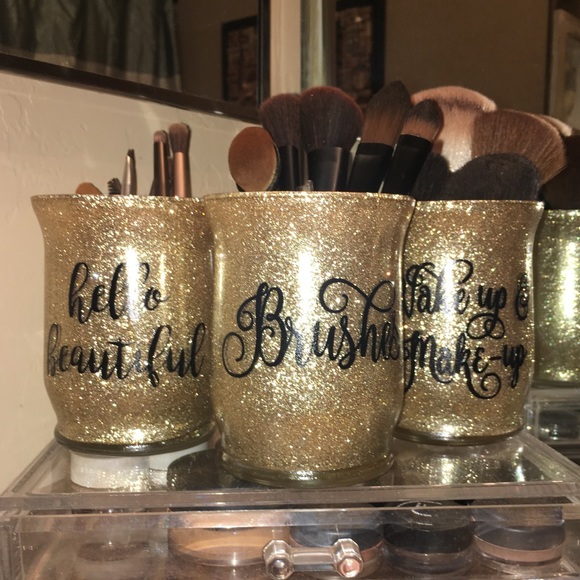 1 custom made glitter makeup brush holder - Picture 3 of 8