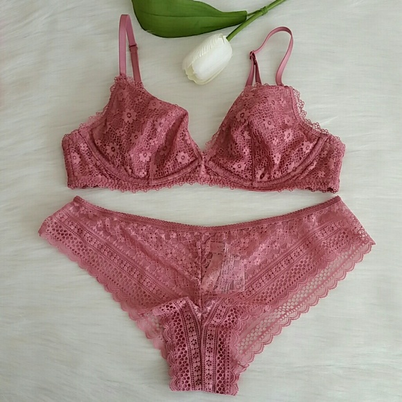 Victoria's Secret Other - Nwt Vs Underwire Bralette L& Panty M