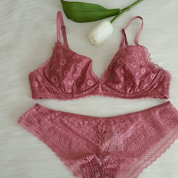 Nwt Vs Underwire Bralette L& Panty M - Picture 3 of 5