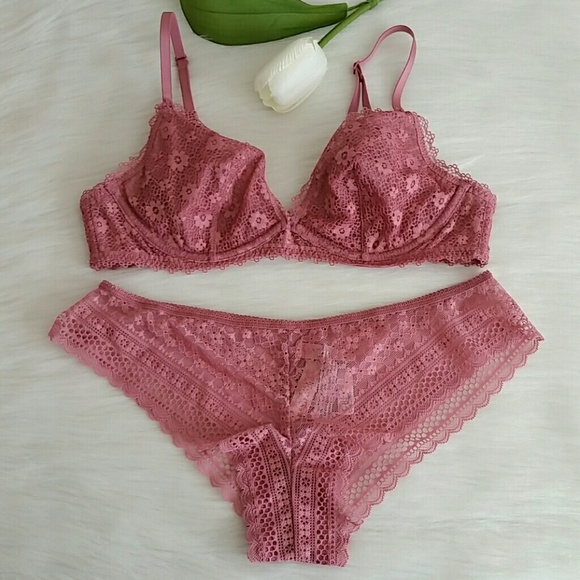 Nwt Vs Underwire Bralette L& Panty M - Picture 4 of 5