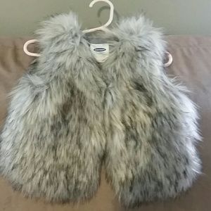 Toddler Faux Fur vest! Too cute!!
