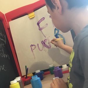 Meet your Posher, Angela