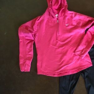 Nike Fit Dry workout top. Size large