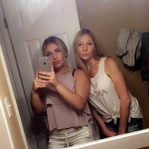 Meet your Posher, Alicia