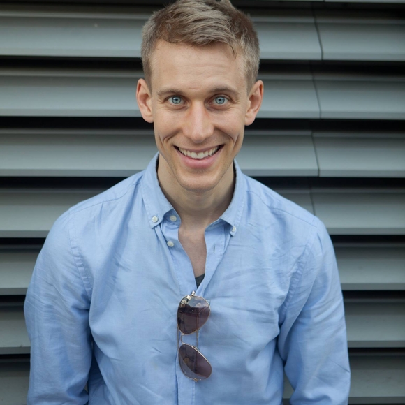 Meet your Posher, Jeffrey - Picture 1 of 1